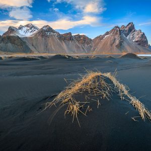 Vestrahorn et la plage de Stokknes
